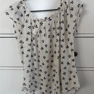 Elegant Black and White Floral Women's Top